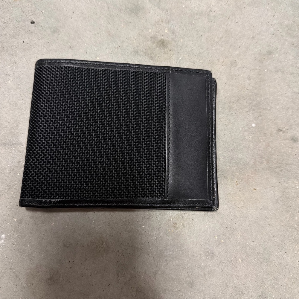 Black Men's Wallet